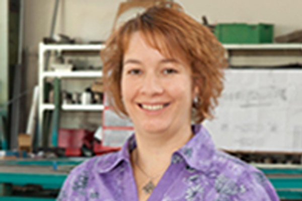 </p>
<h3 style="color:#289db7;margin-top:30px;">Maike Ahlers </h3>
<p>