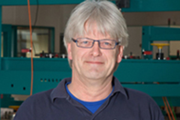</p>
<h3 style="color:#289db7;margin-top:30px;">Uwe Hartig </h3>
<p>